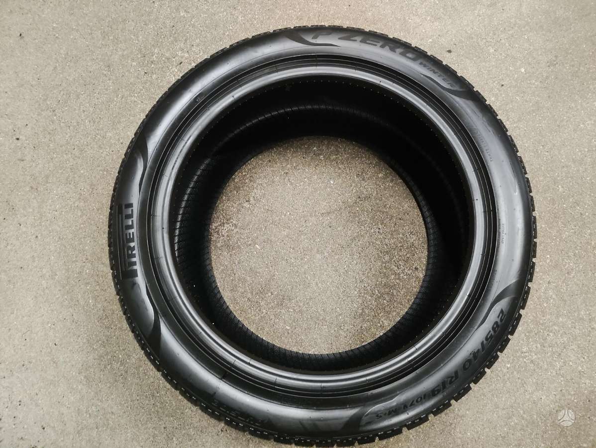 Pirelli PZero Winter NAUJA, žieminės 285/40 R19