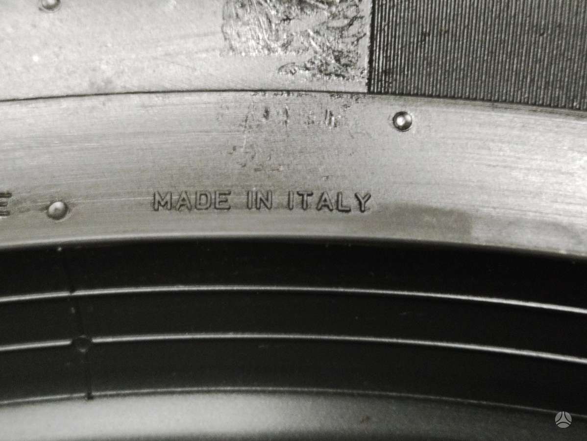 Pirelli PZero Winter NAUJA, winter 285/40 R19