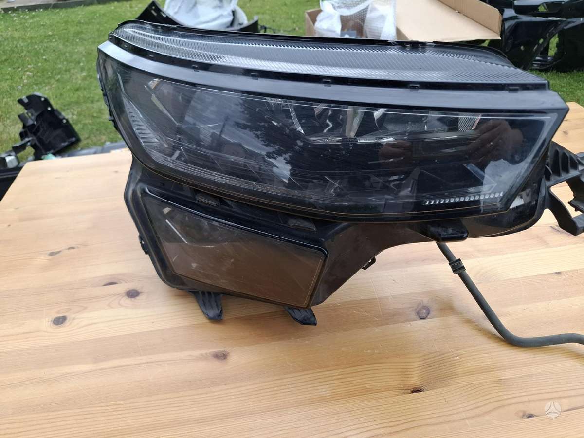 Skoda Kodiaq, 566941035, lights