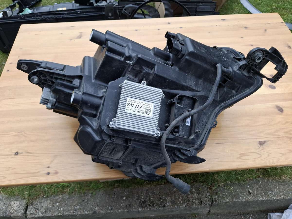 Skoda Kodiaq, 566941035, lights