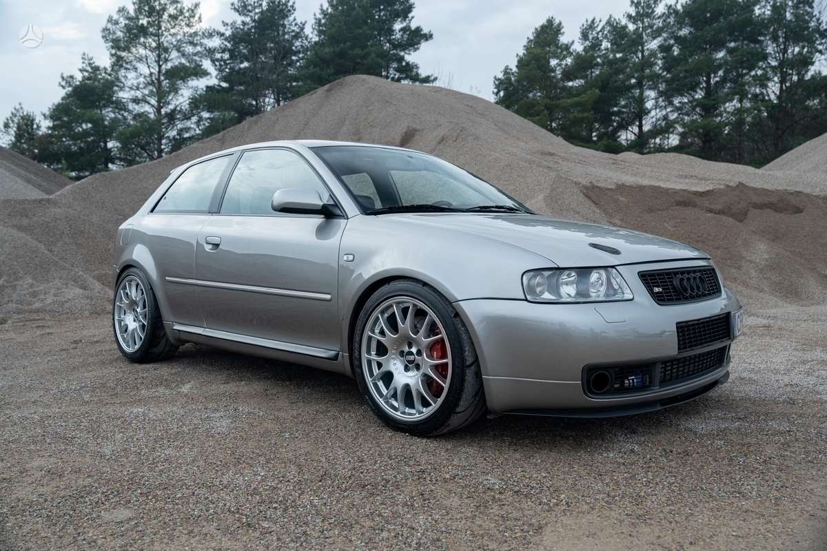 Audi S3, 1.8 l., hatchback