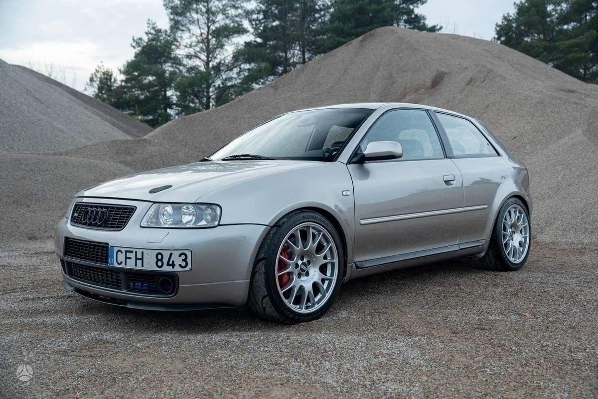 Audi S3, 1.8 l., hatchback