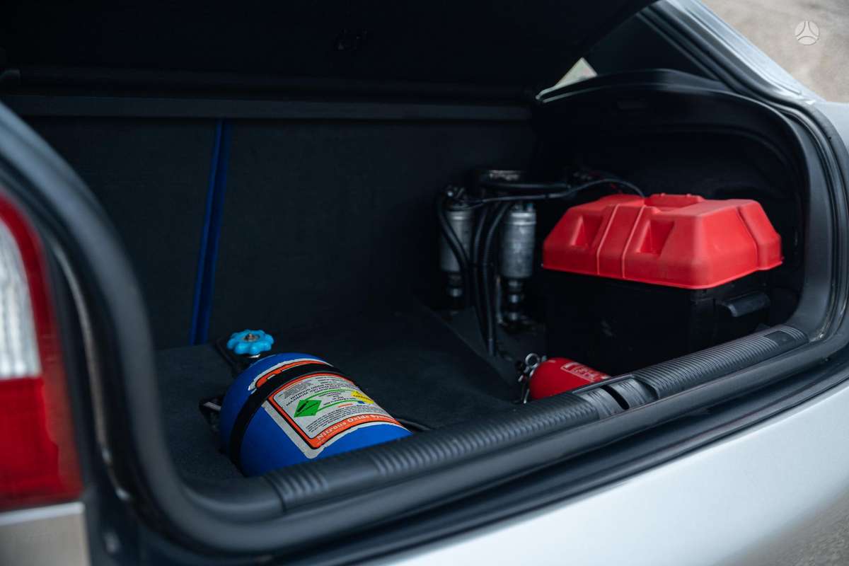 Audi S3, 1.8 l., hatchback