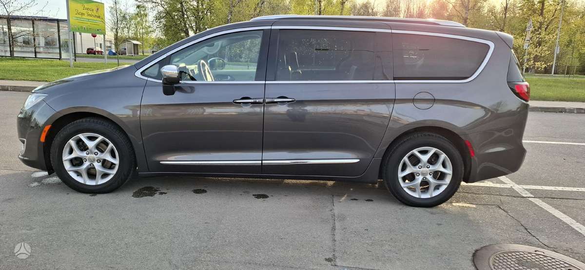 Chrysler Pacifica, 3.6 l., Минивэн