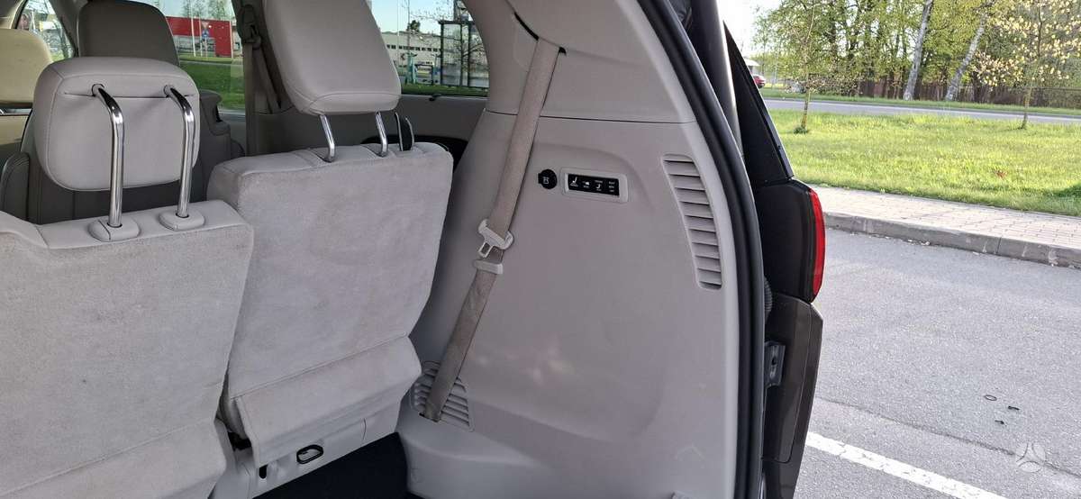 Chrysler Pacifica, 3.6 l., Минивэн