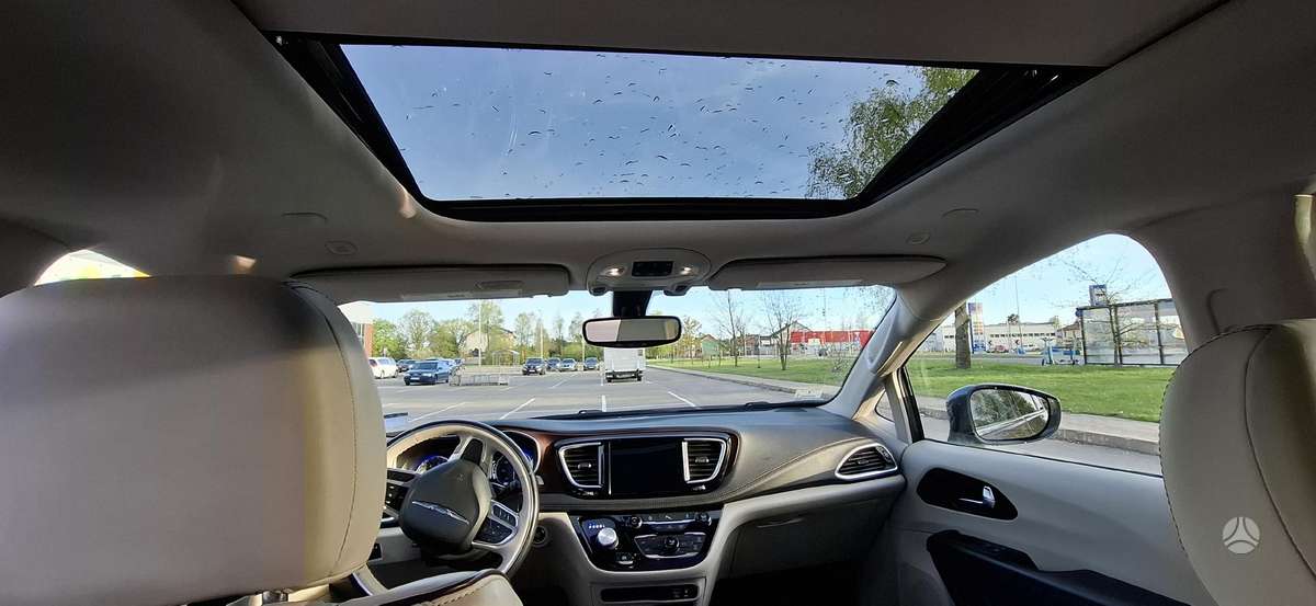 Chrysler Pacifica, 3.6 l., Минивэн