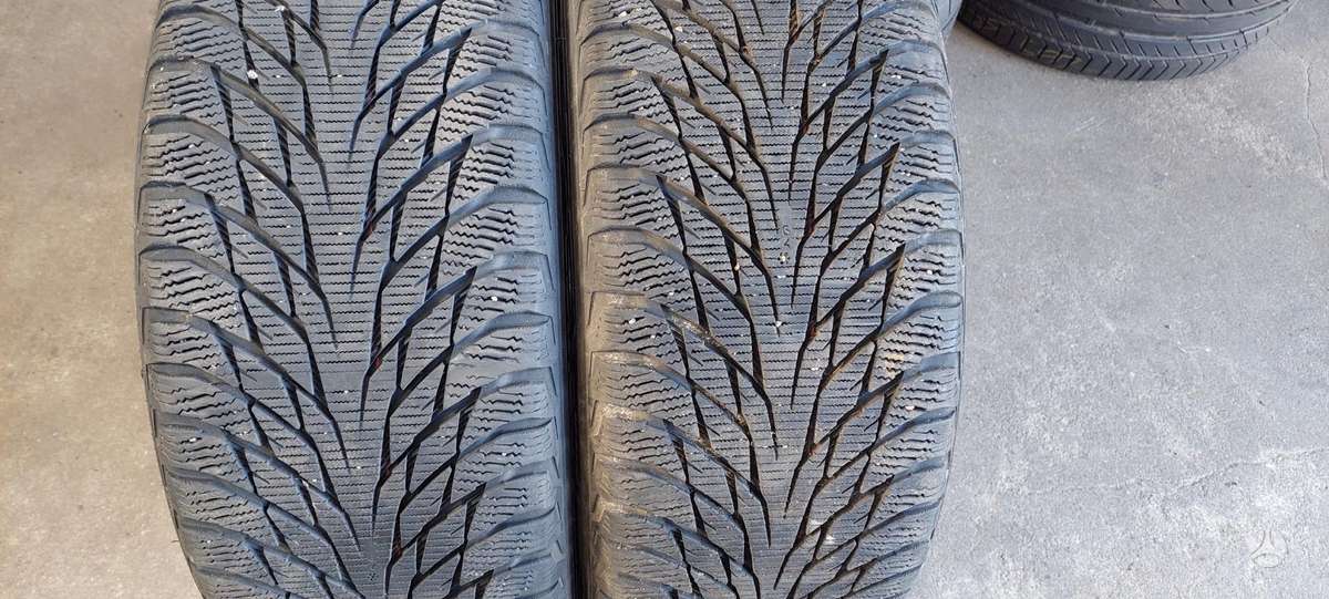 Nokian, winter 245/45 R19