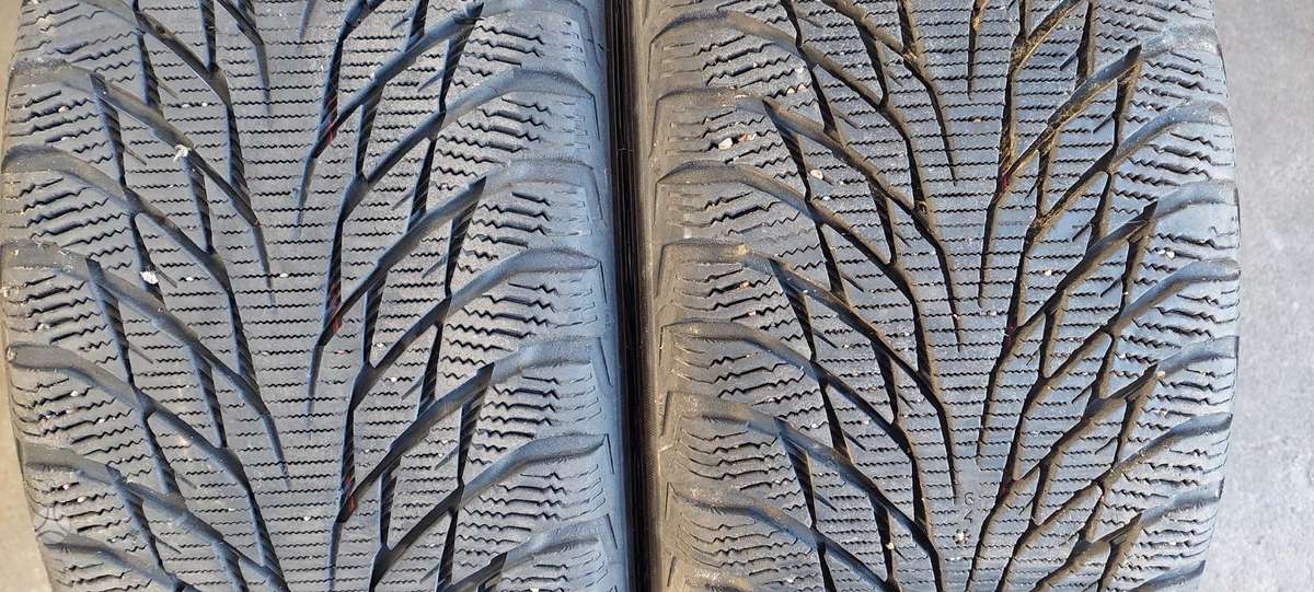 Nokian, зимние 245/45 R19