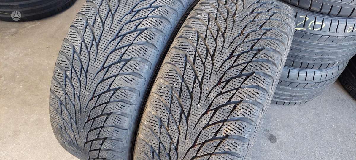 Nokian, žieminės 245/45 R19