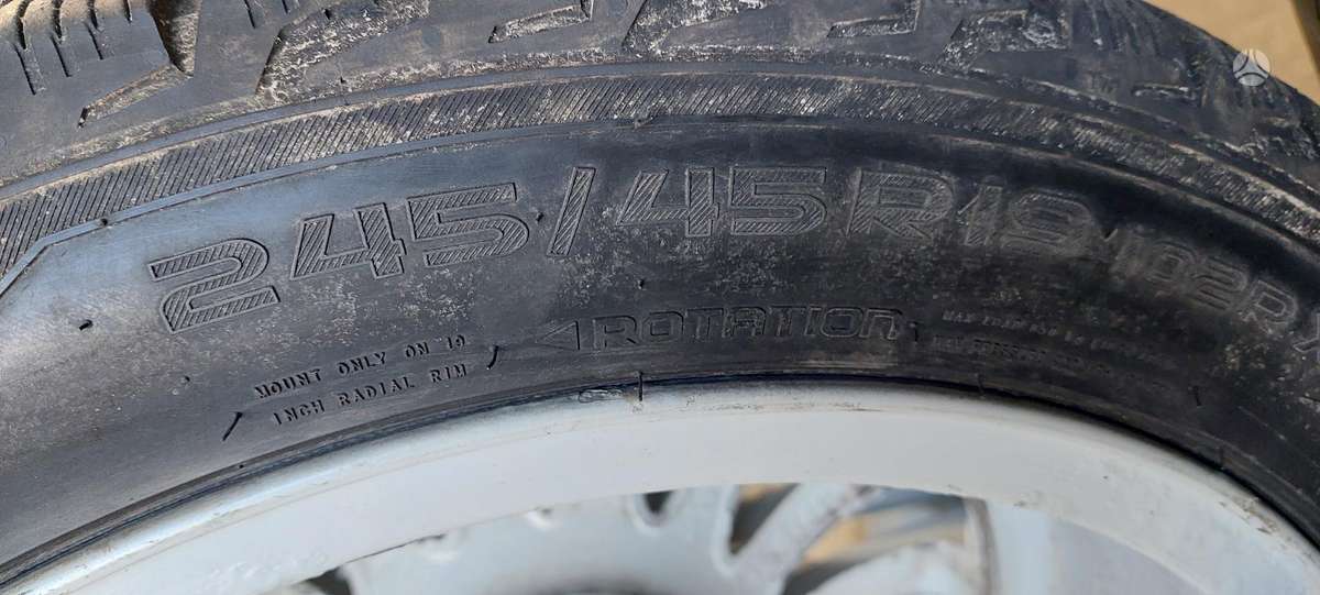 Nokian, winter 245/45 R19