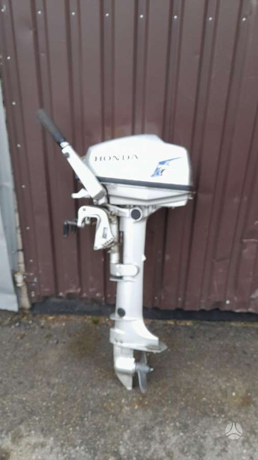 Honda BF5A, Četrtaktu piekaramais