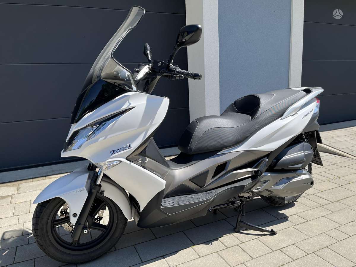 Kawasaki J 299cc, scooters / mopeds
