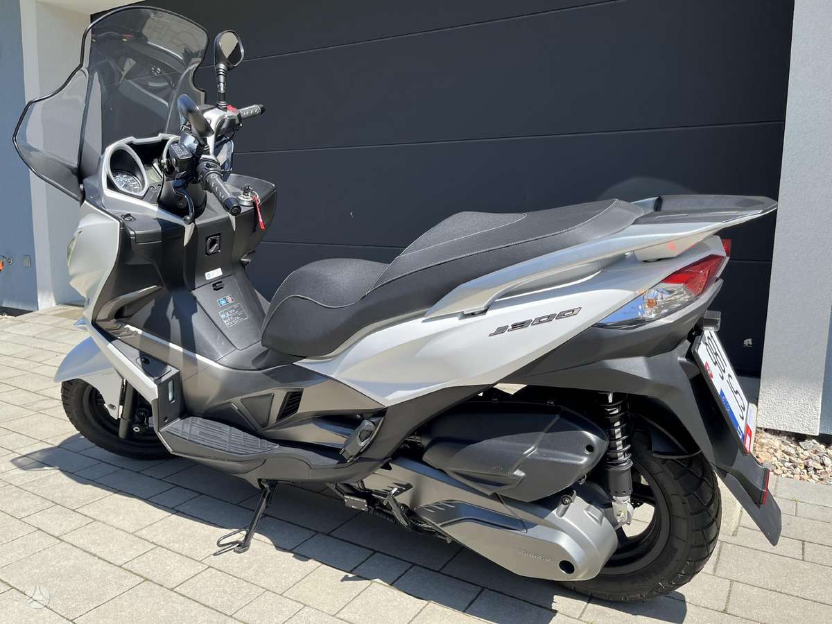 Kawasaki J 299cc, мотороллеры / мопеды