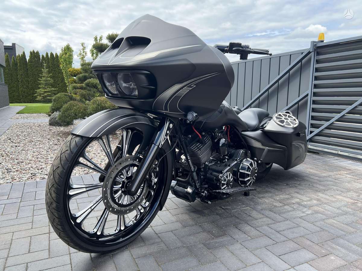 Harley-Davidson Road Glide 1690cc, чопперы / круизеры / custom