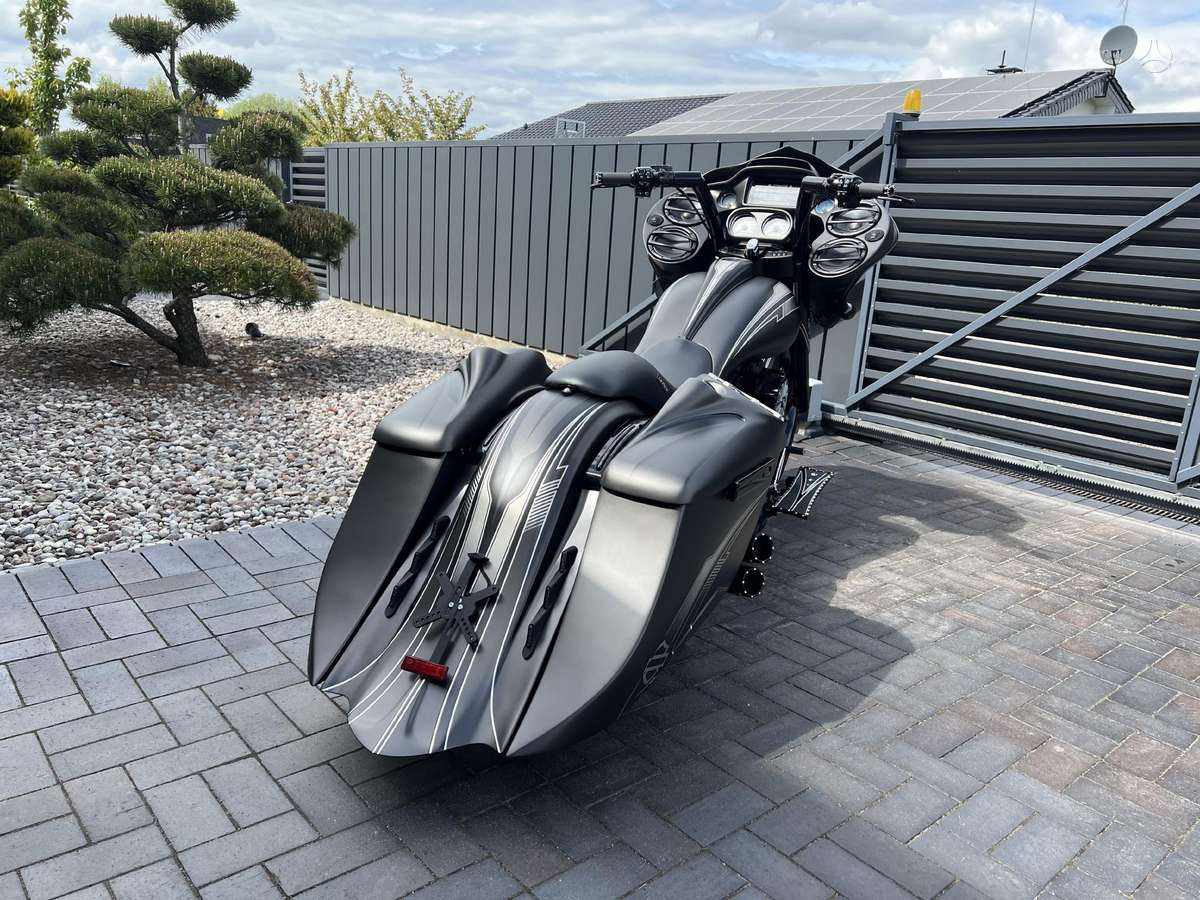 Harley-Davidson Road Glide 1690cc, choppers / cruisers / custom