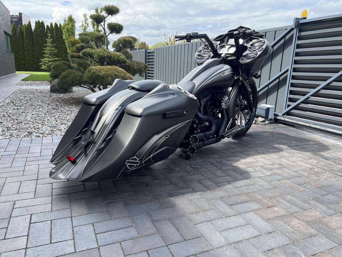 Harley-Davidson Road Glide 1690cc, чопперы / круизеры / custom