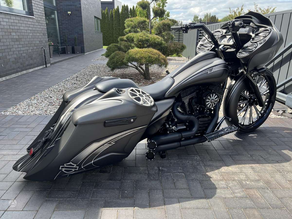 Harley-Davidson Road Glide 1690cc, чопперы / круизеры / custom