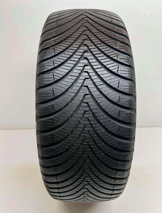 Kumho Solus HA32 2024m, всесезонные 235/45 R18