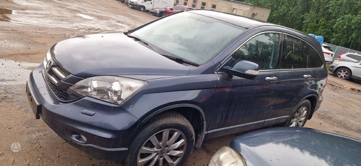 Honda CR-V dalimis
