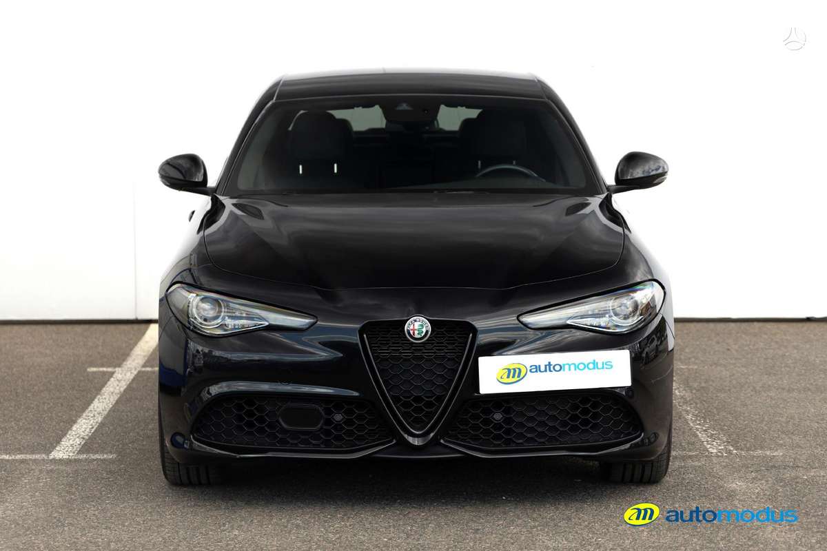 Alfa Romeo Giulia, 2.0 l., Седан