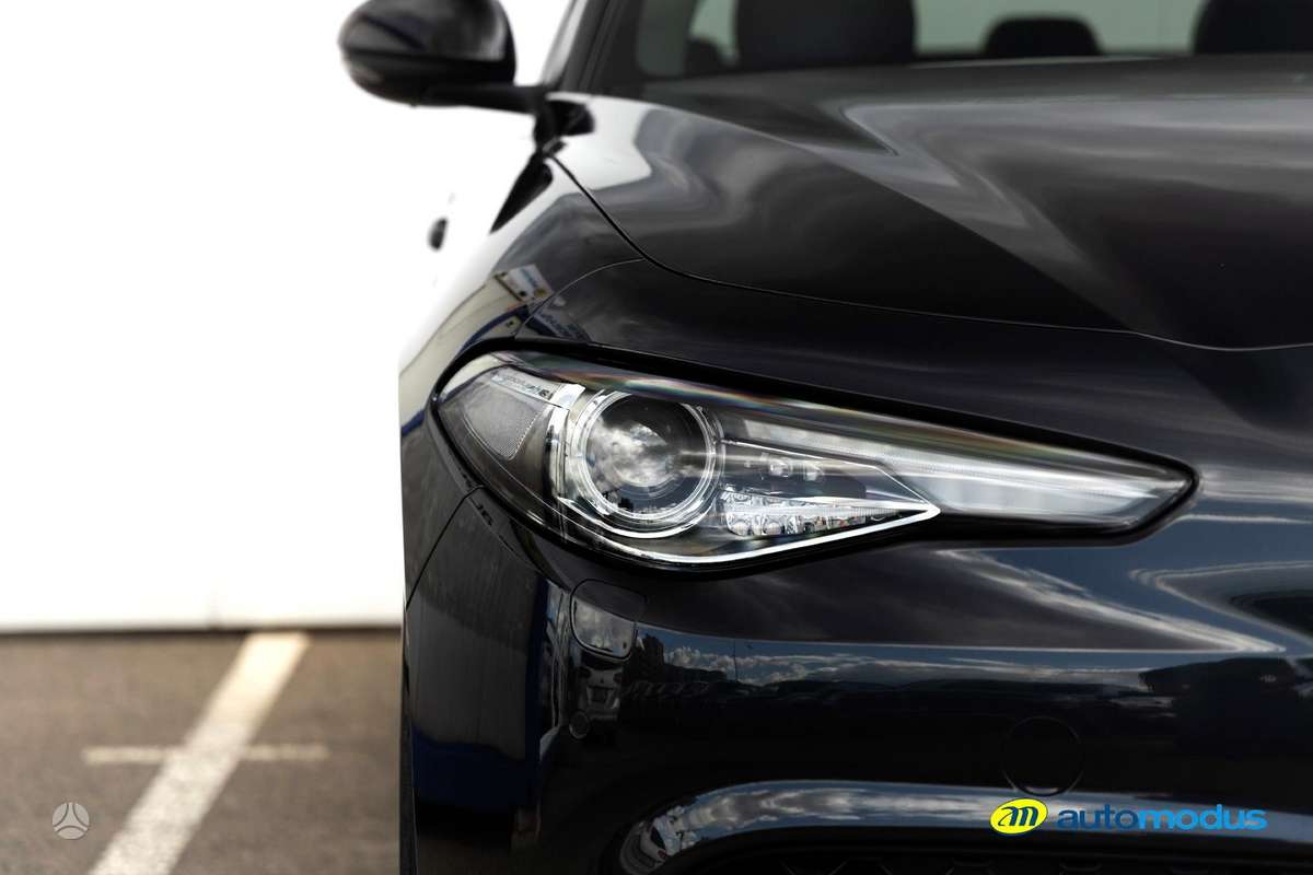 Alfa Romeo Giulia, 2.0 l., Седан