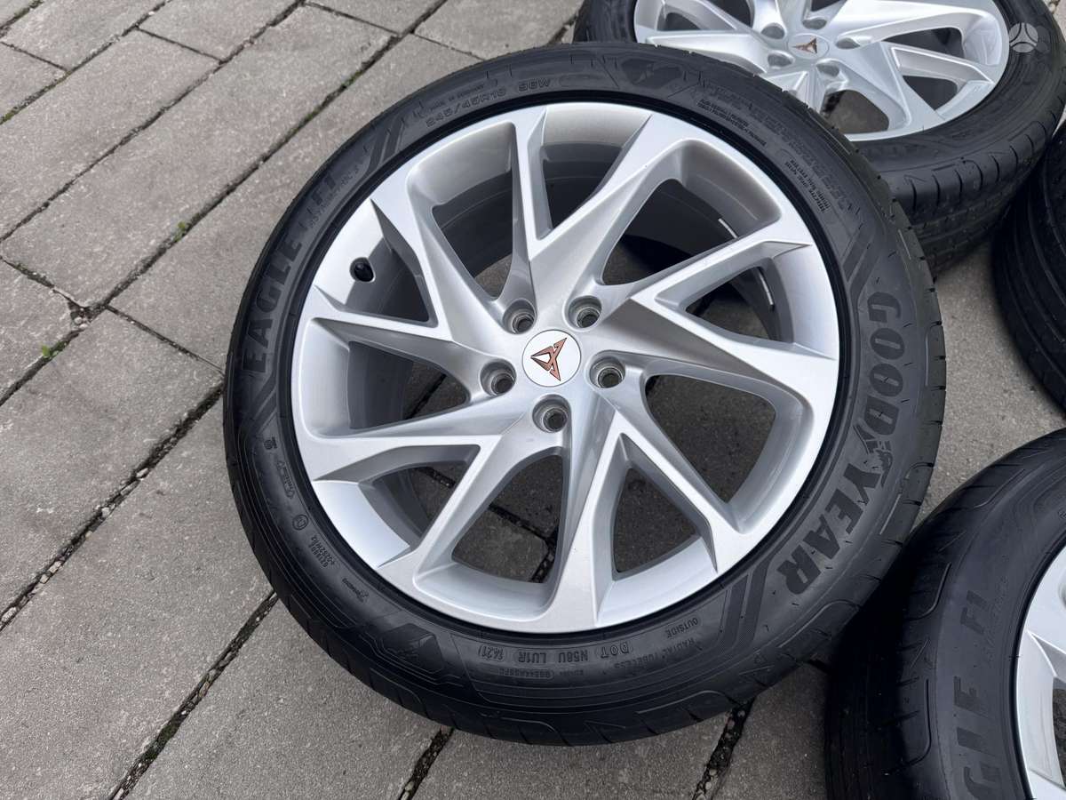 Cupra FORMENTOR, lengvojo lydinio, R18