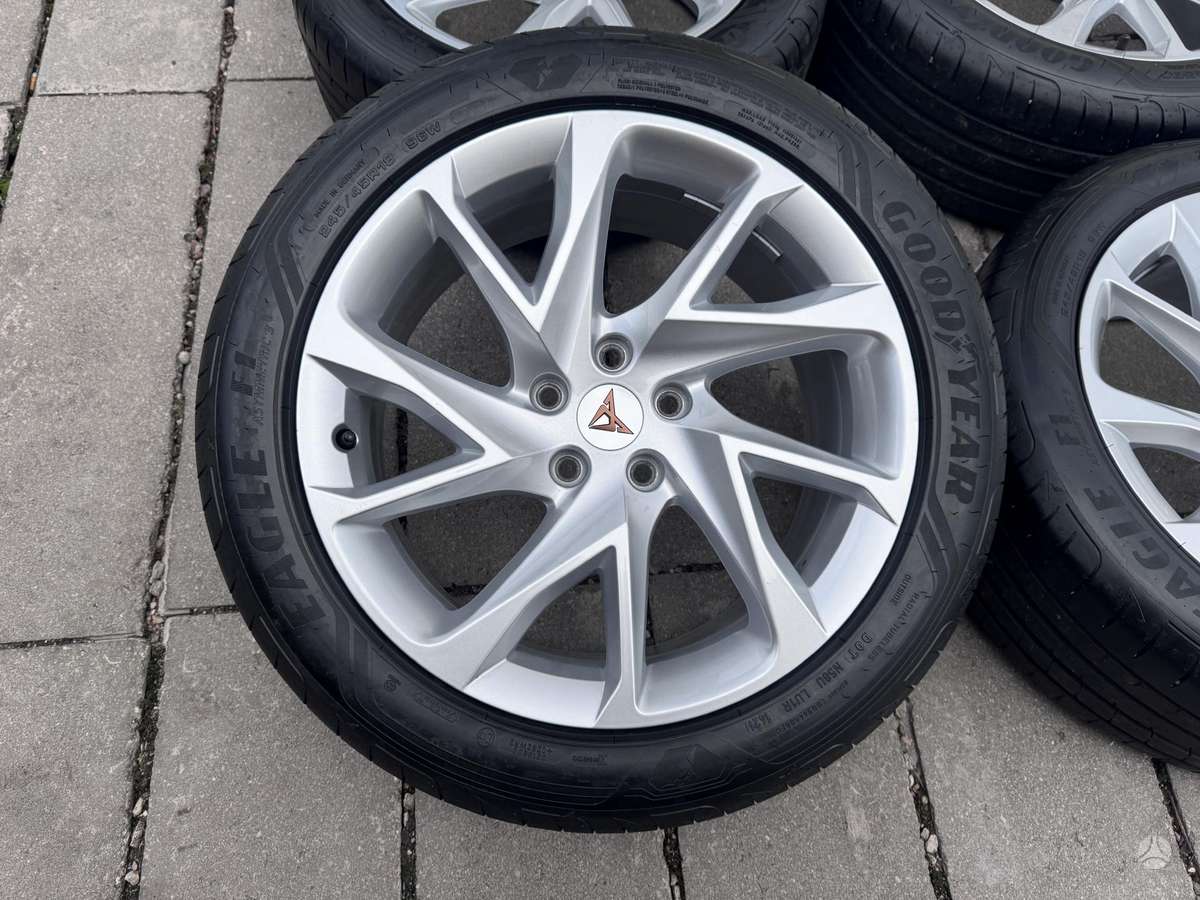 Cupra FORMENTOR, lengvojo lydinio, R18