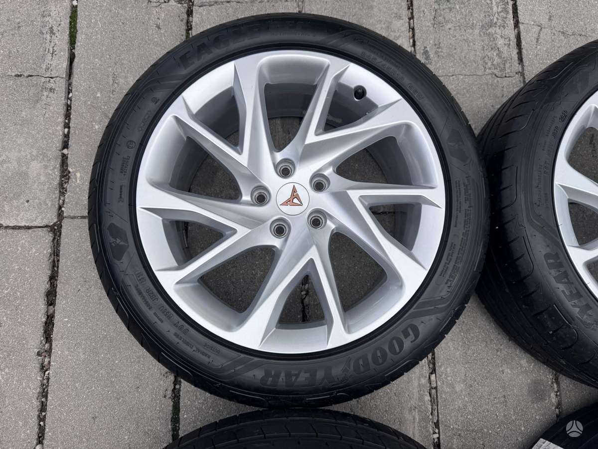 Cupra FORMENTOR, light alloy, R18
