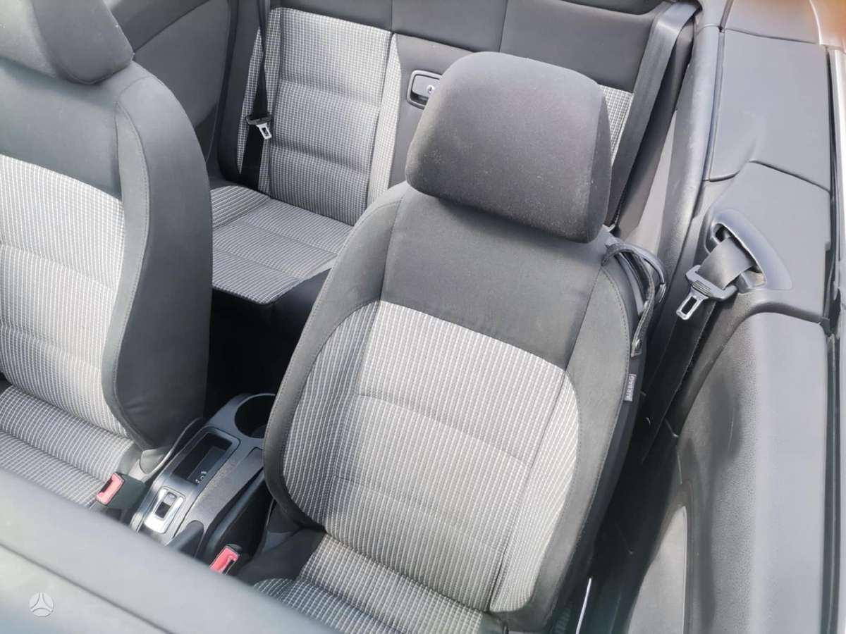 Volkswagen Eos, 1.4 l., Кабриолет
