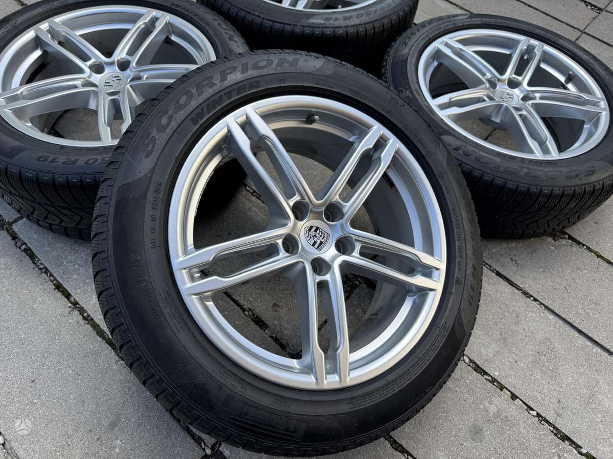 Porsche MACAN, lengvojo lydinio, R19