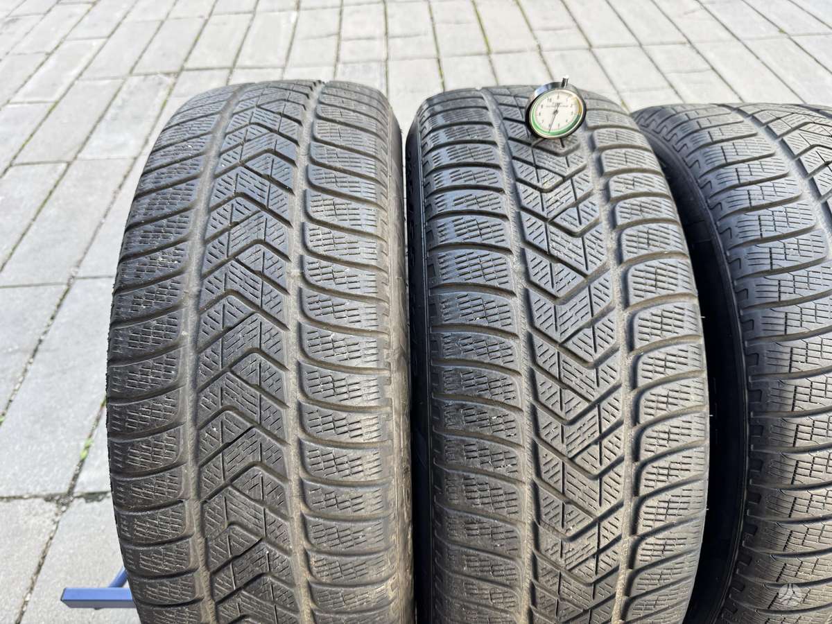 Porsche MACAN, lengvojo lydinio, R19