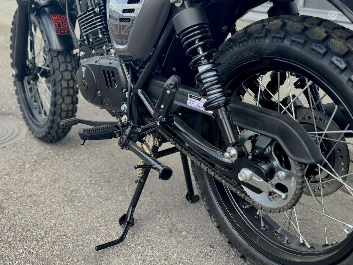 BLUROC Legend 125cc, street / classic