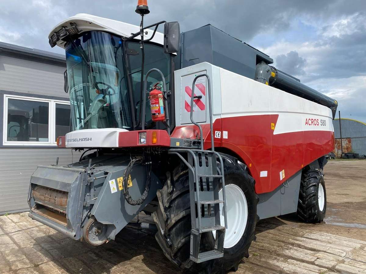 Rostselmash ACROS 580, комбайны