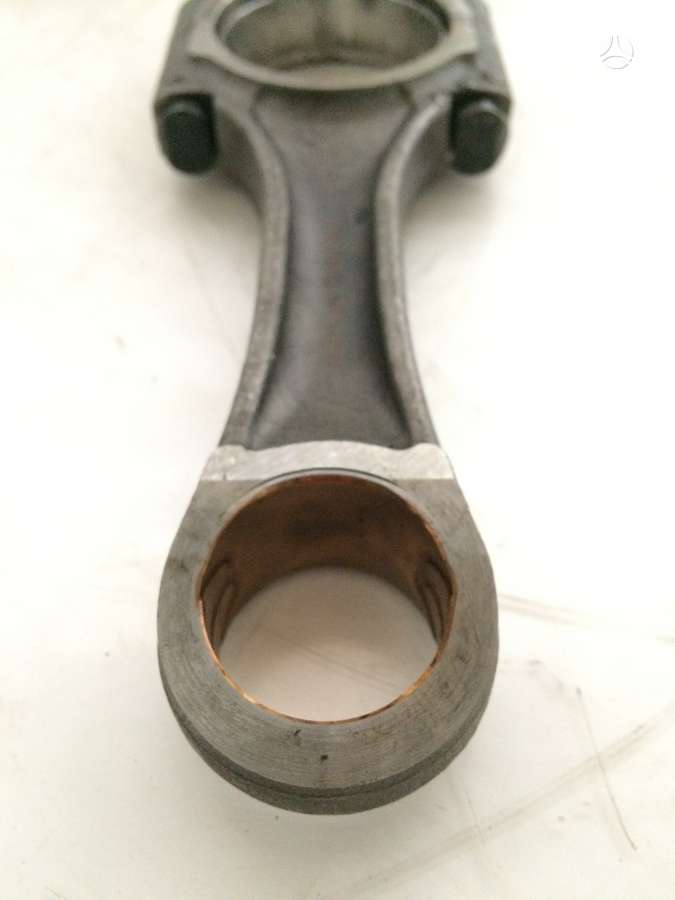 Peugeot 407, RHR, детали двигателя