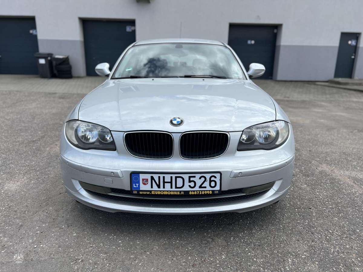BMW 120, 2.0 l., hatchback
