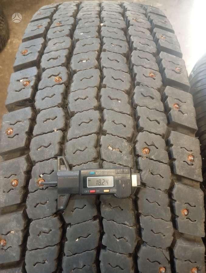 Continental, žieminės 295/80 R22,5