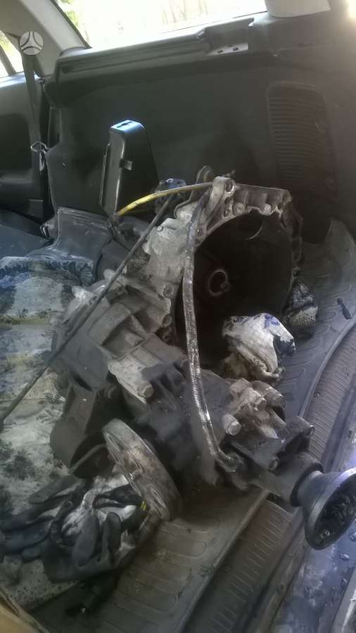 Volkswagen Transporter, preču