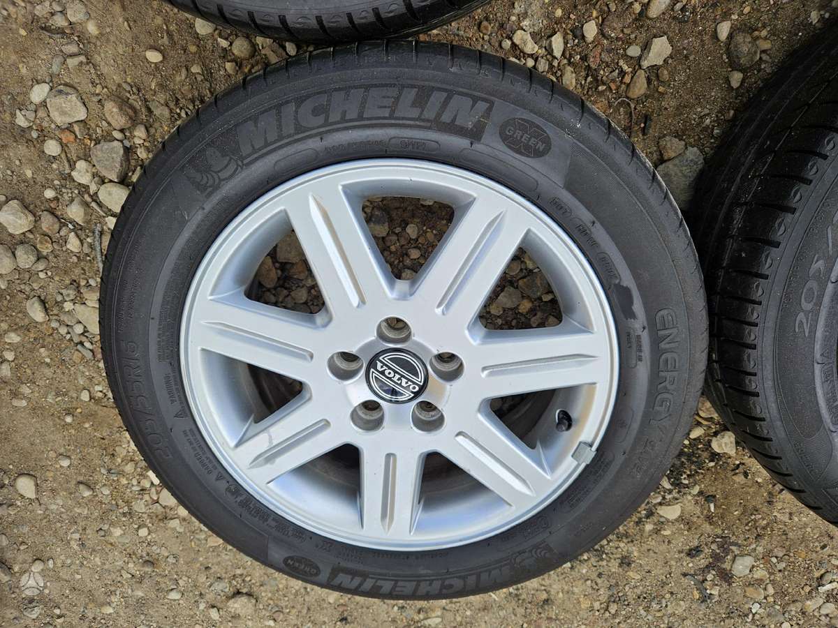 Volvo V50, lengvojo lydinio, R16