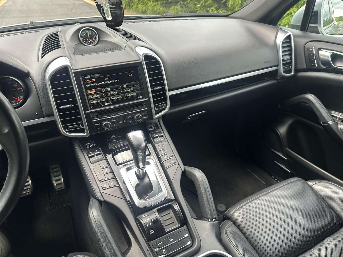 Porsche Cayenne rezerves daļās. Cayenne v6 3 6l engine code 5502 ceya transmi