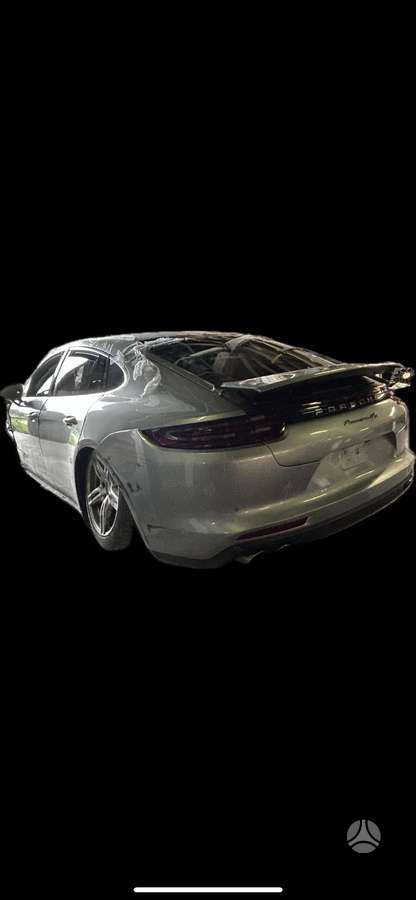 Porsche Panamera for parts