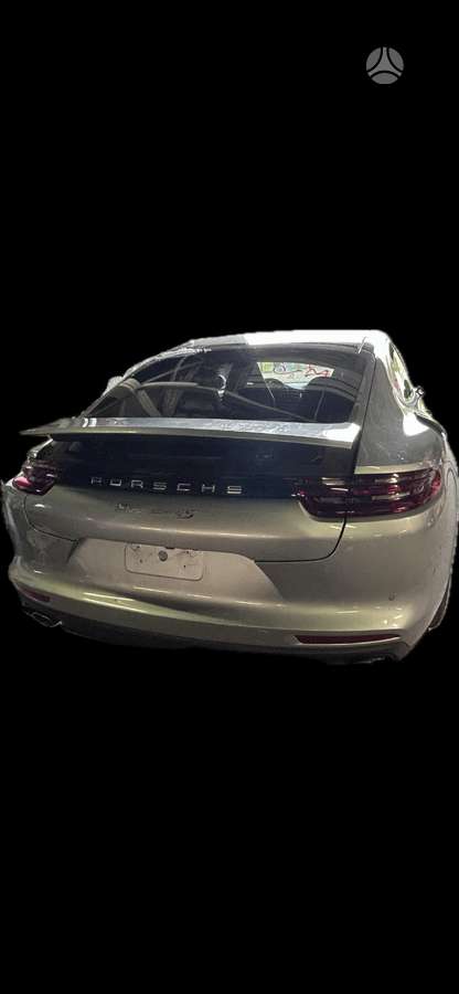 Porsche Panamera rezerves daļās