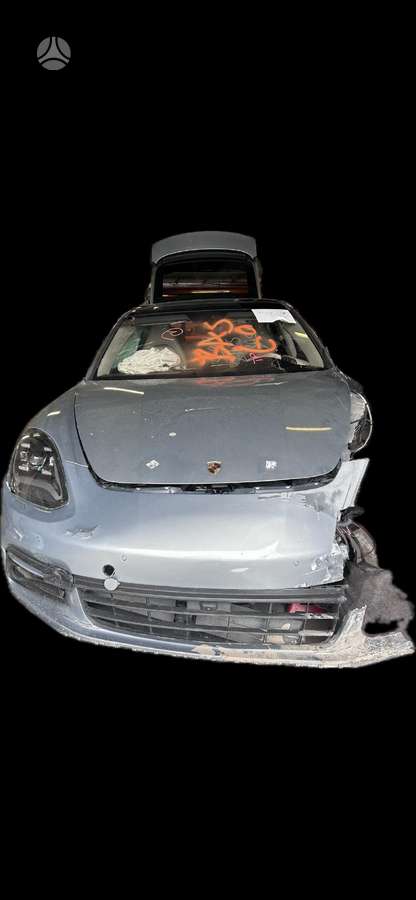 Porsche Panamera for parts