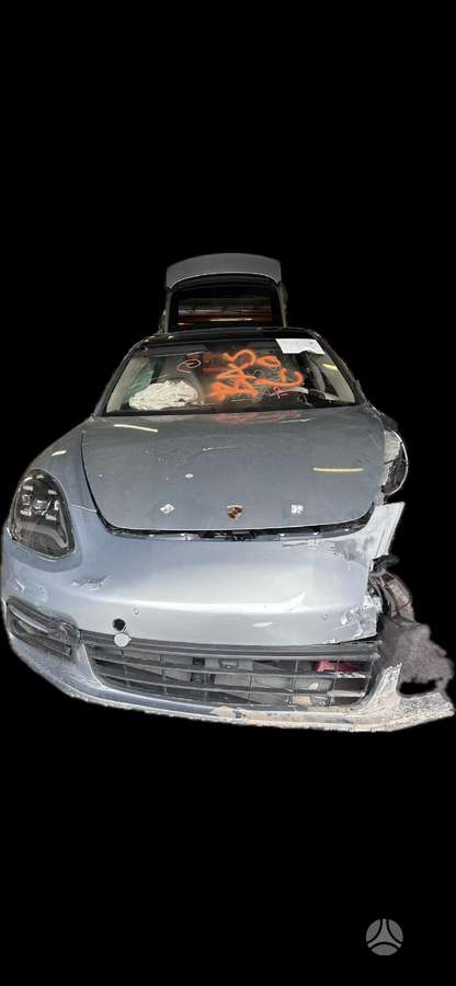 Porsche Panamera по частям