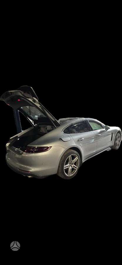 Porsche Panamera по частям