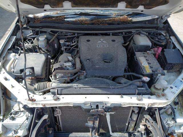 Mitsubishi L200 Titian