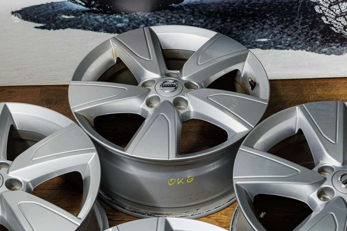 -Kita- Volvo, light alloy, R17