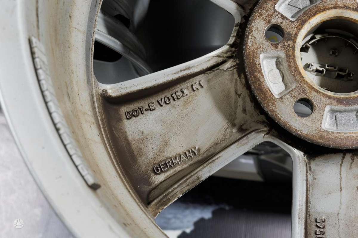 -Kita- Volvo, легкосплавные , R17