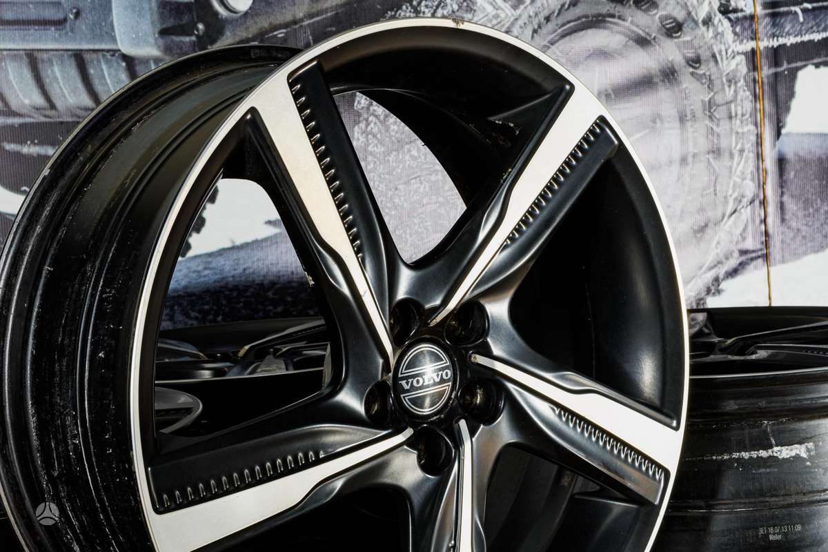 -Kita- Volvo, light alloy, R20