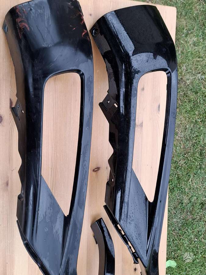Volvo XC90 bumpers, front grill