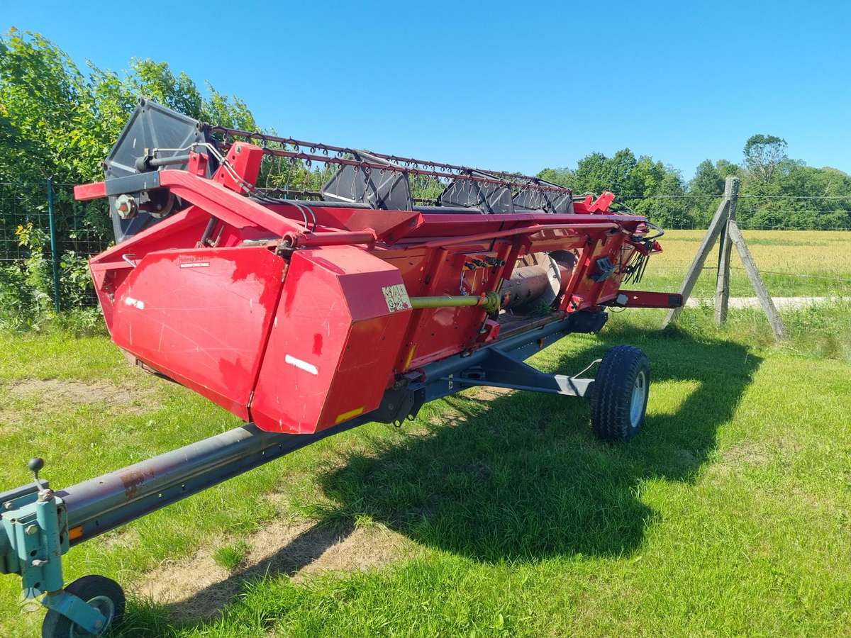 Massey Ferguson 7256, combine harvesters